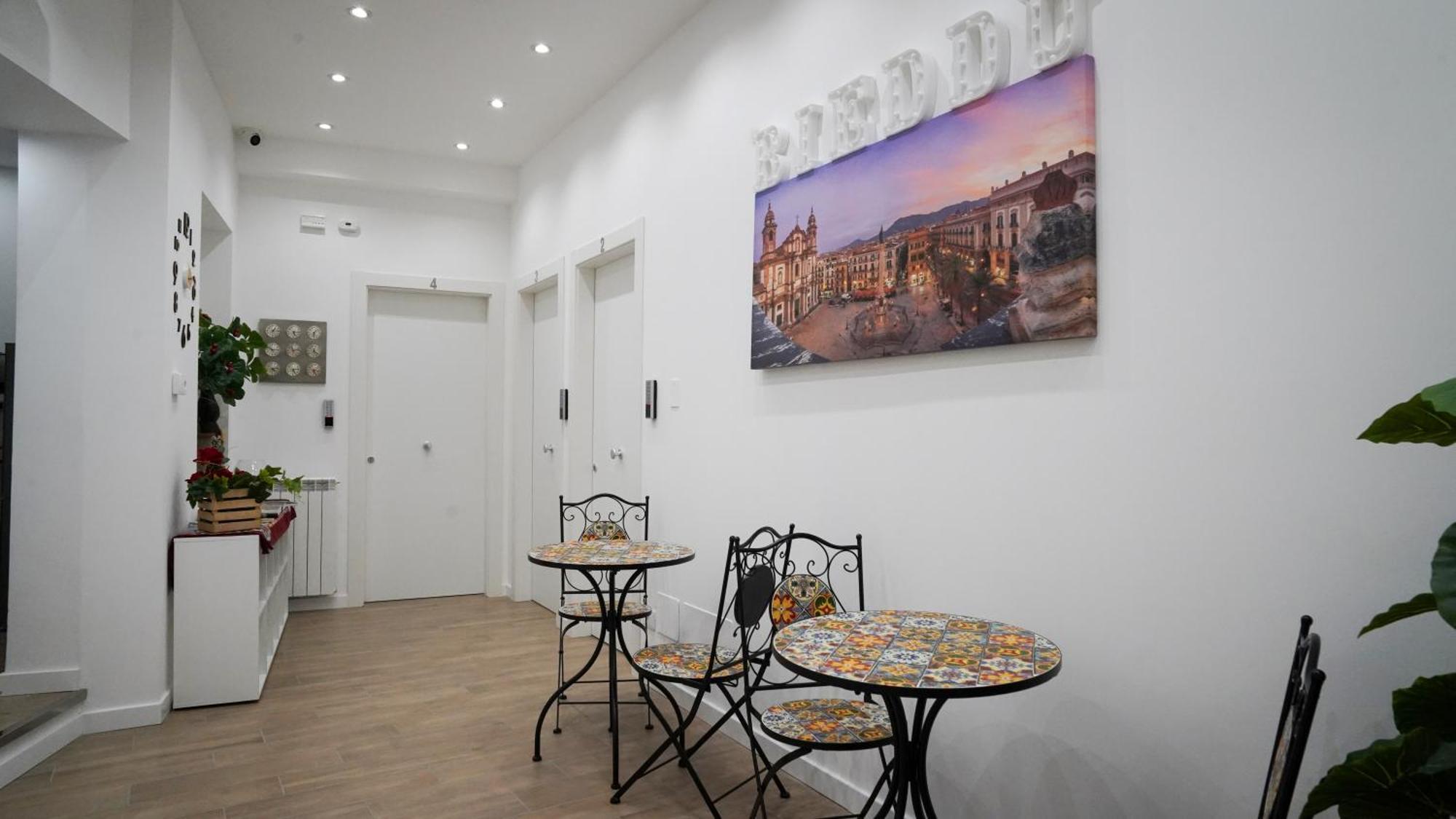 Bieddu Suites Palermo Buitenkant foto